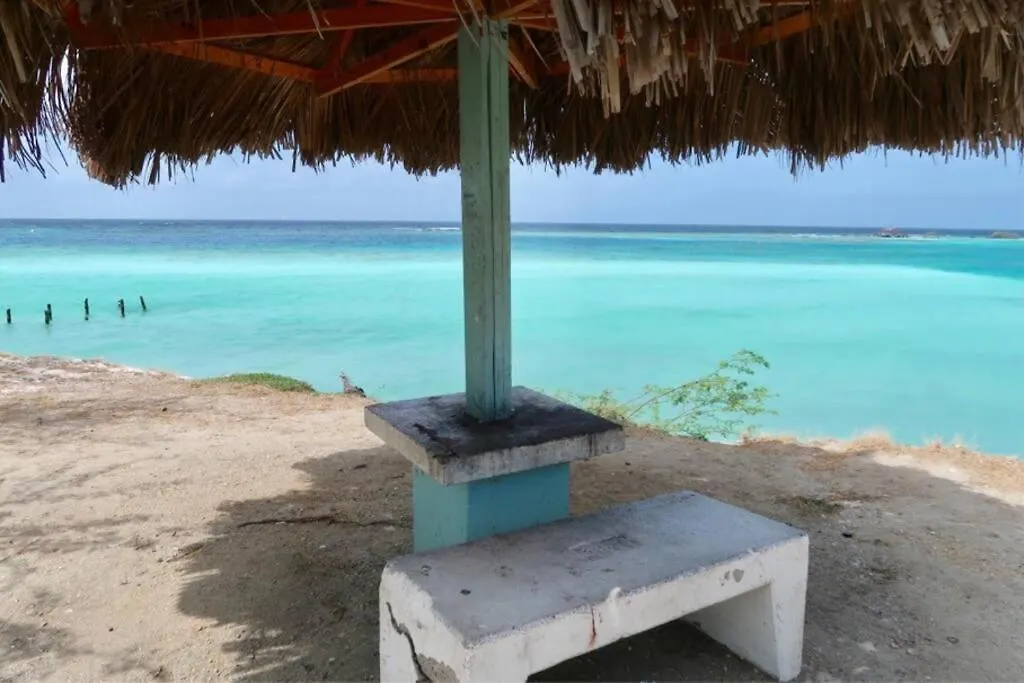 Opa Sml Cute Beach Apartment Savaneta