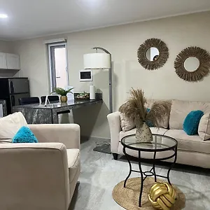  Apartment Cozy 1-bedroom Minutes Away Drive To Mangel Halto